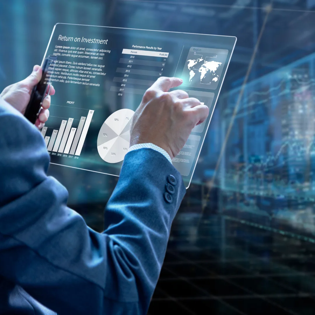 Using Big Data to Drive Business Growth: Insights and Operational Efficiency